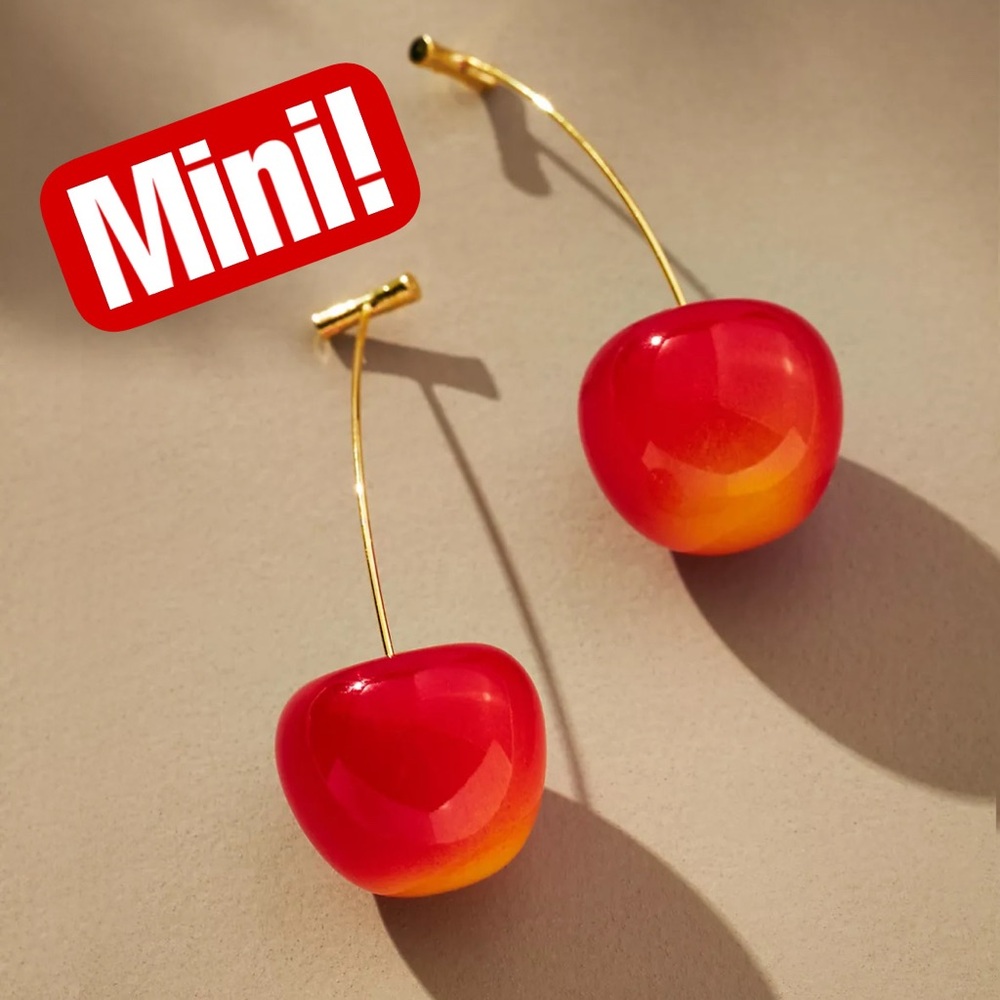 ANTHROPOLOGIE 🍒 NWOT MINI Rainier Style Cherry Drop Earrings Red Gold Jewelry